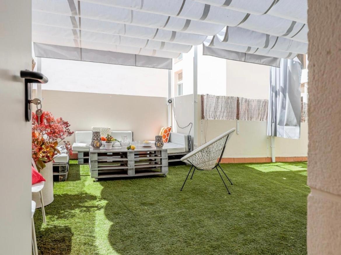 Exclusivo Duplex Con Terraza En Sevilla Экстерьер фото