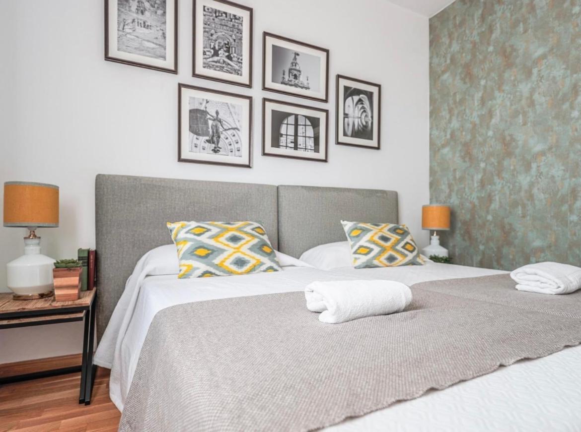 Exclusivo Duplex Con Terraza En Sevilla Экстерьер фото